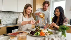 Sałatka z buraków i kurczaka z chrupiącymi grzankami – przepis na wiosenny hit