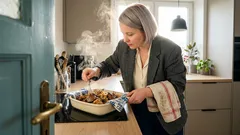 Wątróbka drobiowa po marynacie w kefirze z piekarnika – delikatna, soczysta i bez metalicznego posmaku